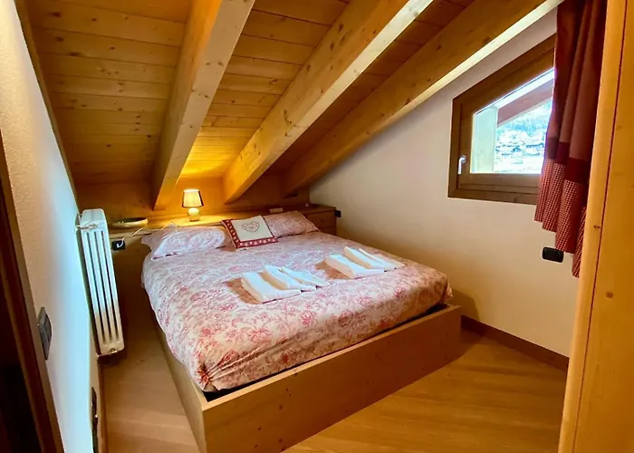 Adda - Mansarda Con Garage Privato A 900m Dal Centro *