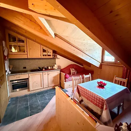 Adda - Mansarda Con Garage Privato A 900m Dal Centro *